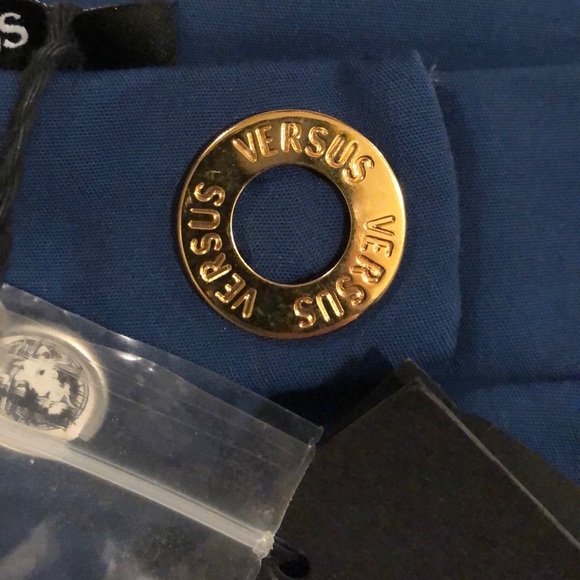 $9️⃣6️⃣Versace shorts🌟 - Picture 4 of 8